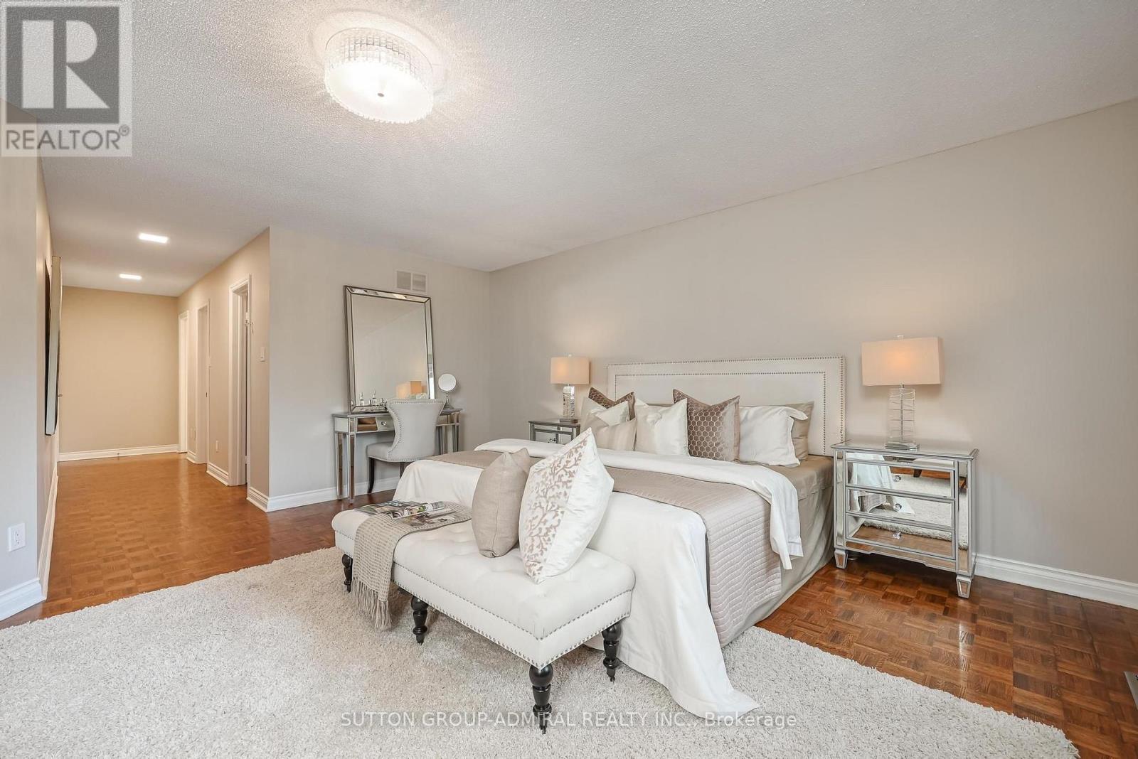 27 GREEN ACRES ROAD - 25