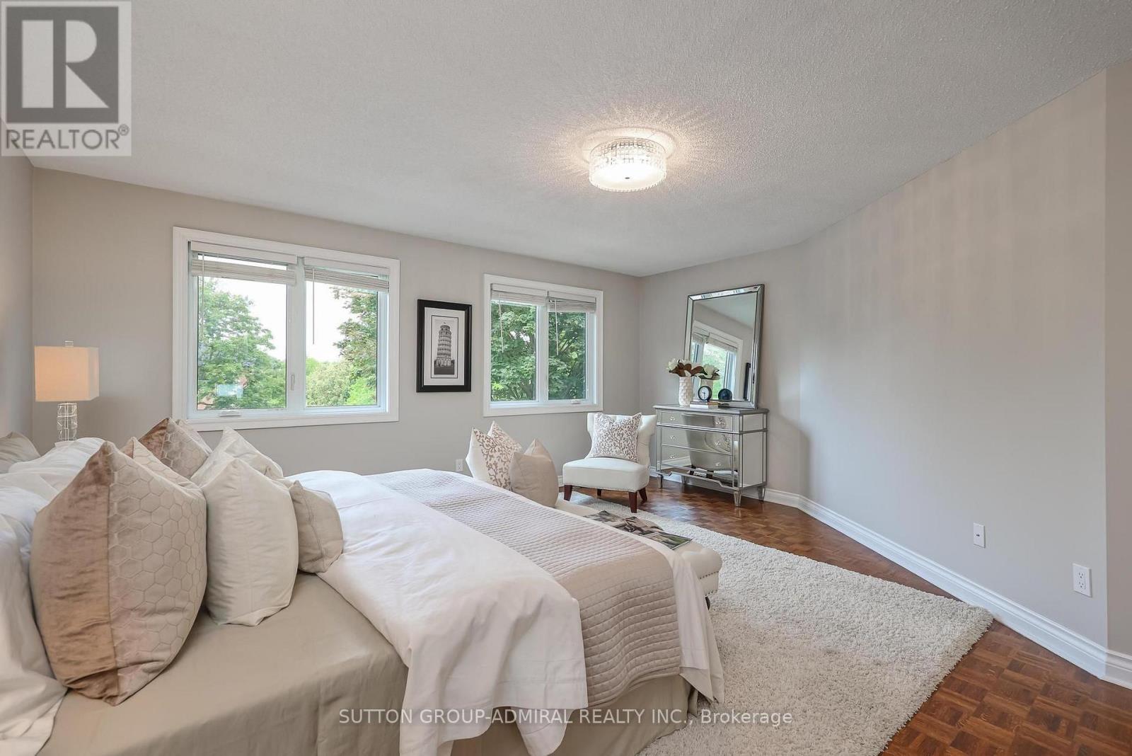 27 GREEN ACRES ROAD - 26