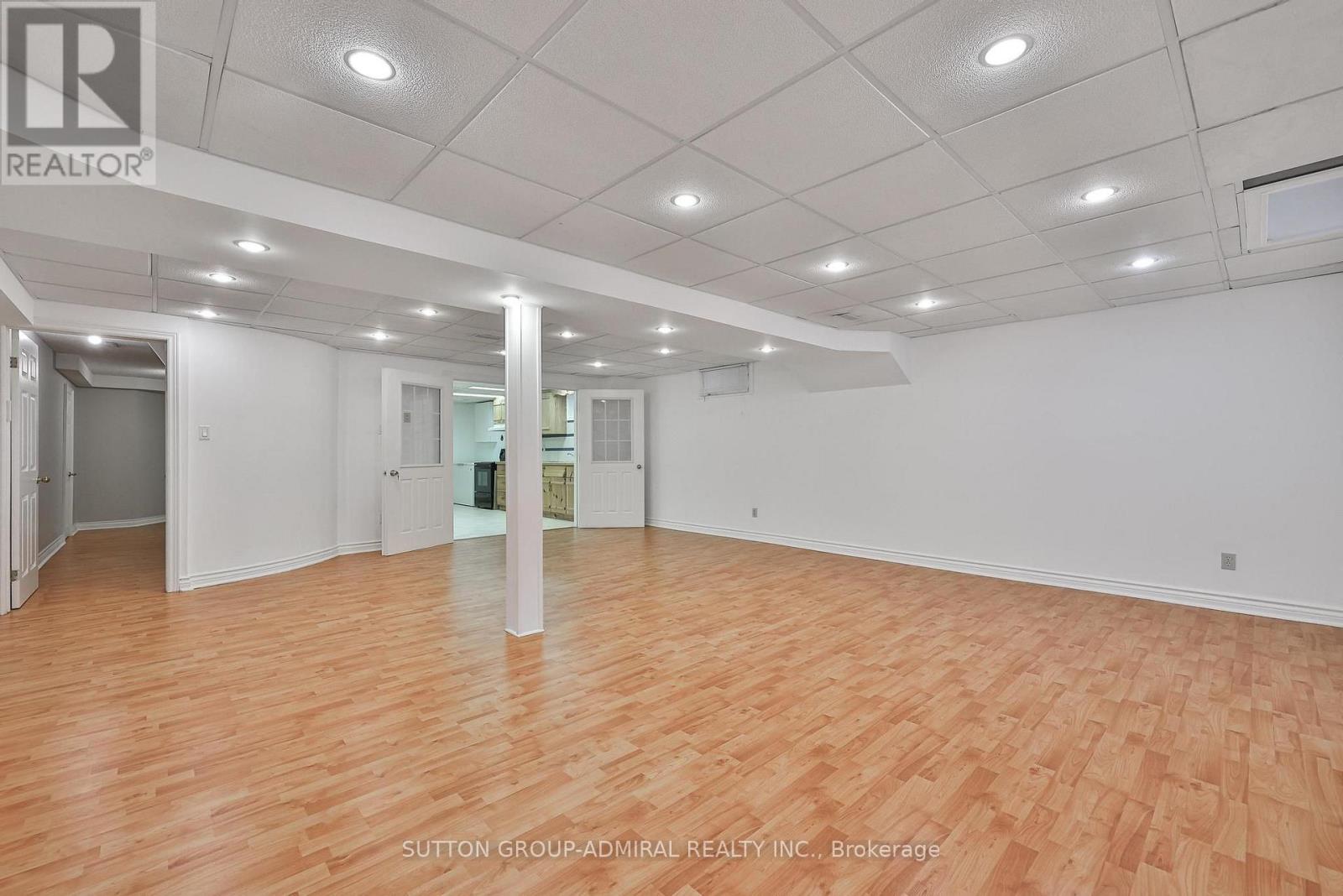 27 GREEN ACRES ROAD - 38