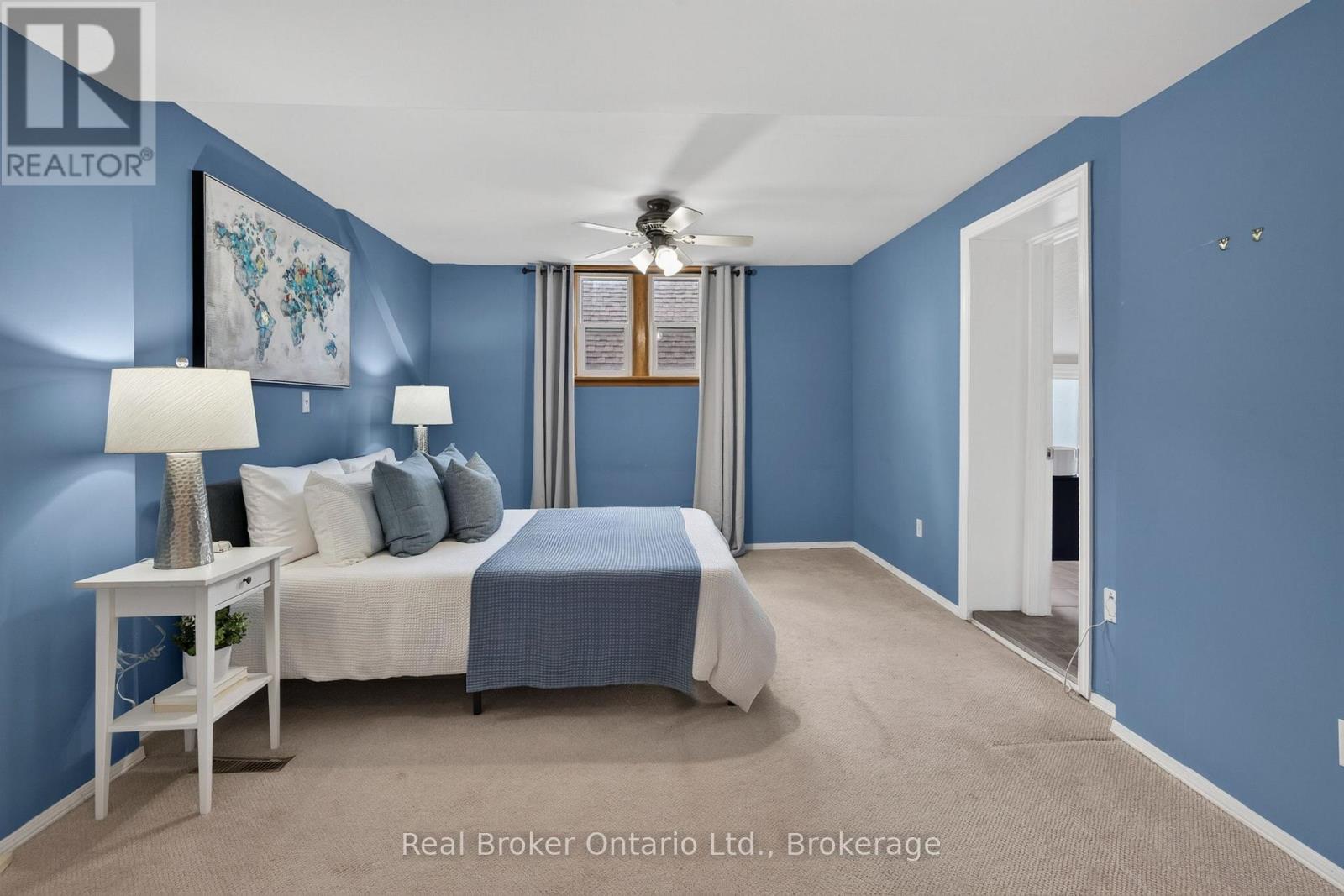2 HERLAN AVENUE - 20