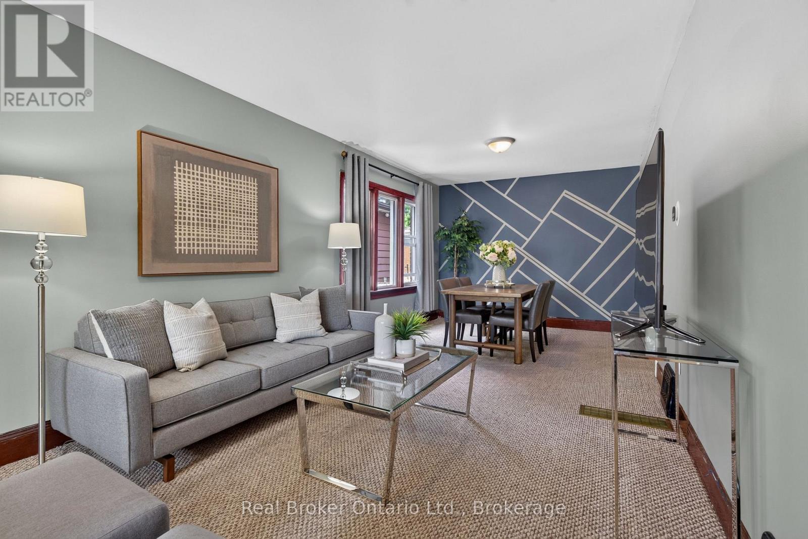 2 HERLAN AVENUE - 9