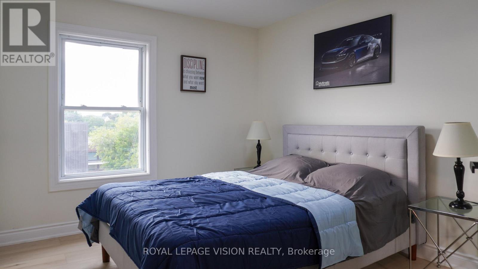 15 SHADE STREET - 20