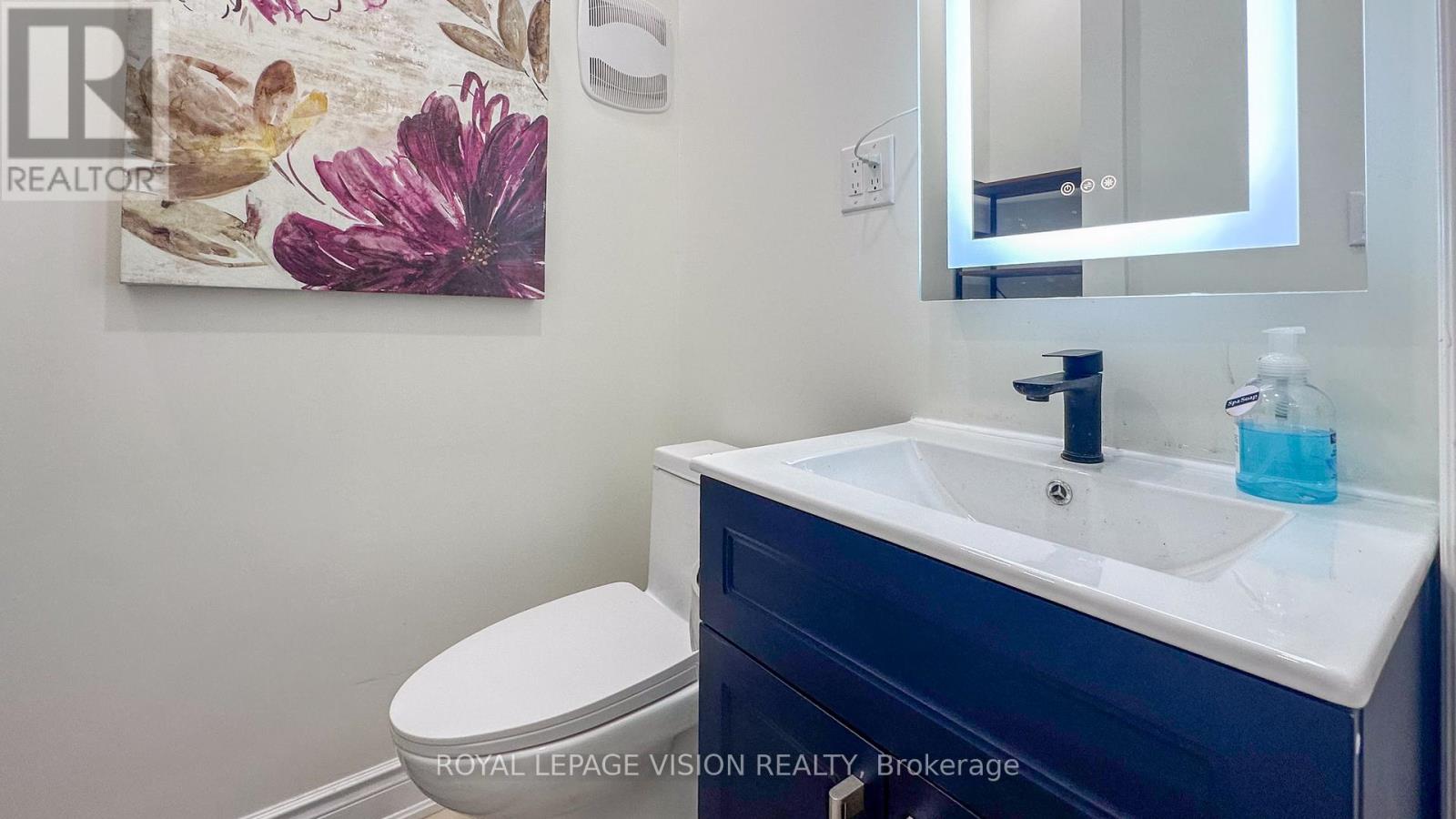 15 SHADE STREET - 8