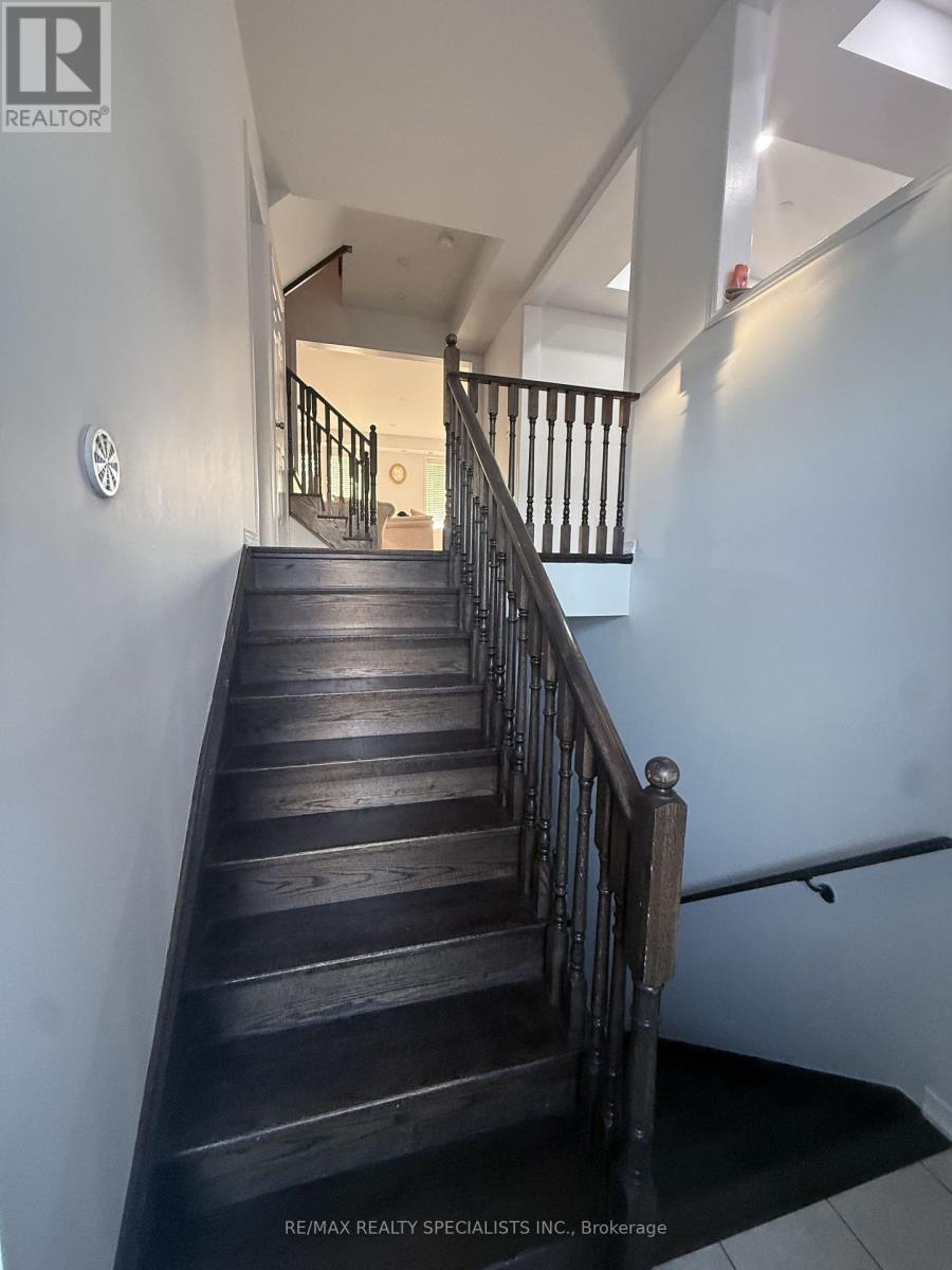 54 CHESTERWOOD CRESCENT - 8