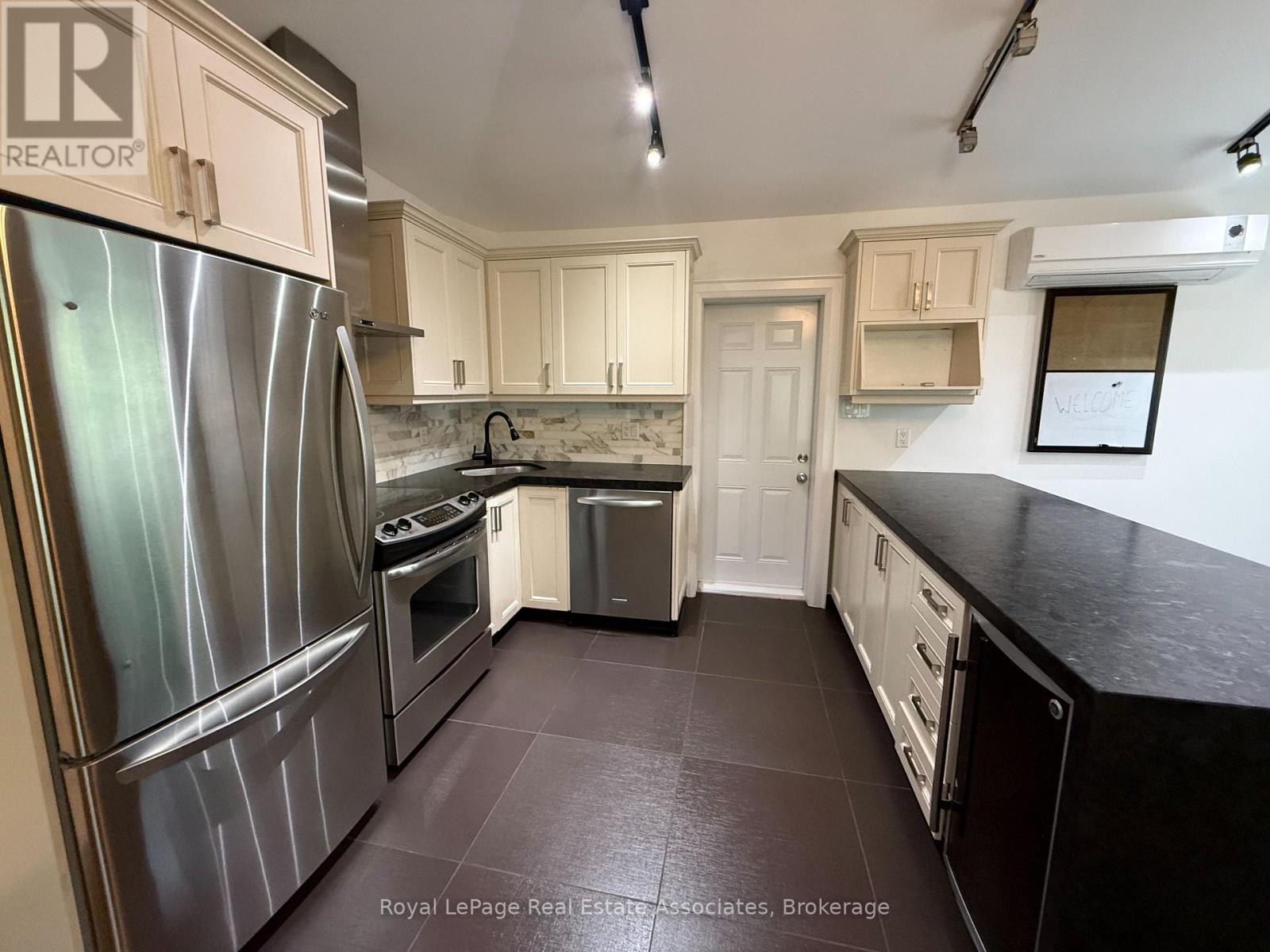 Photo of 52 Cameron Avenue