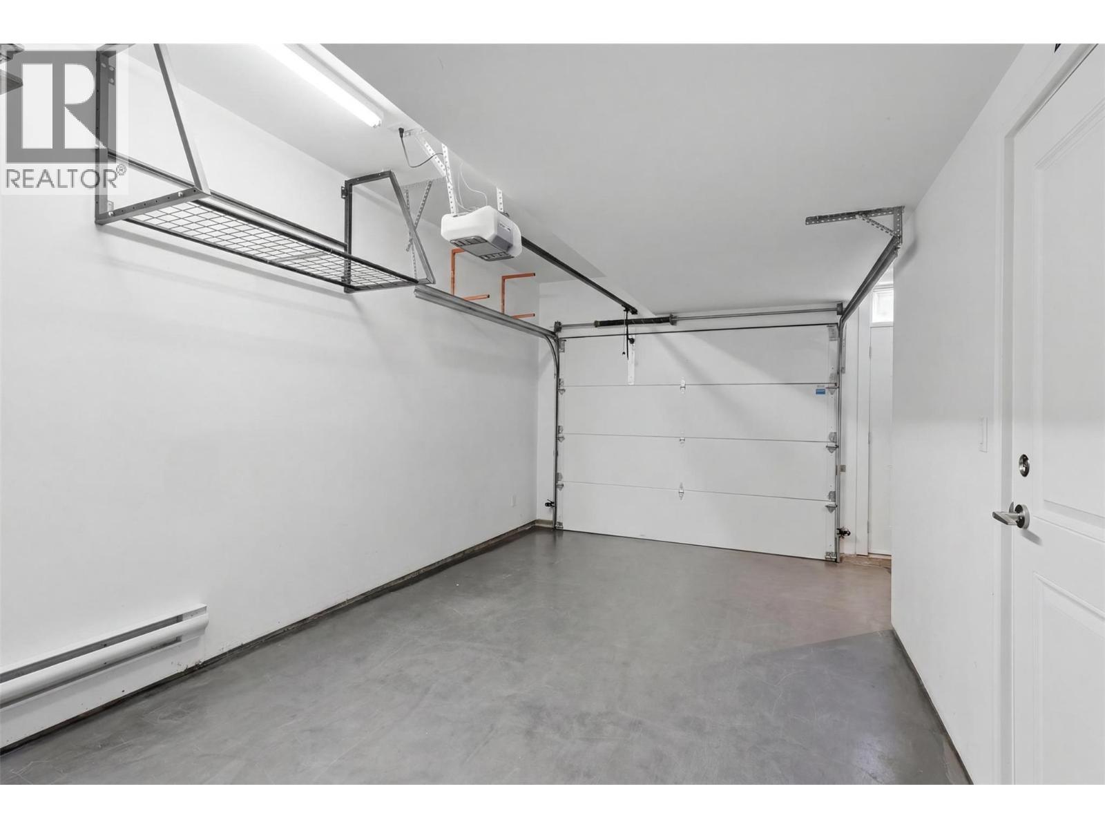 #118 1393 9TH Avenue - 28