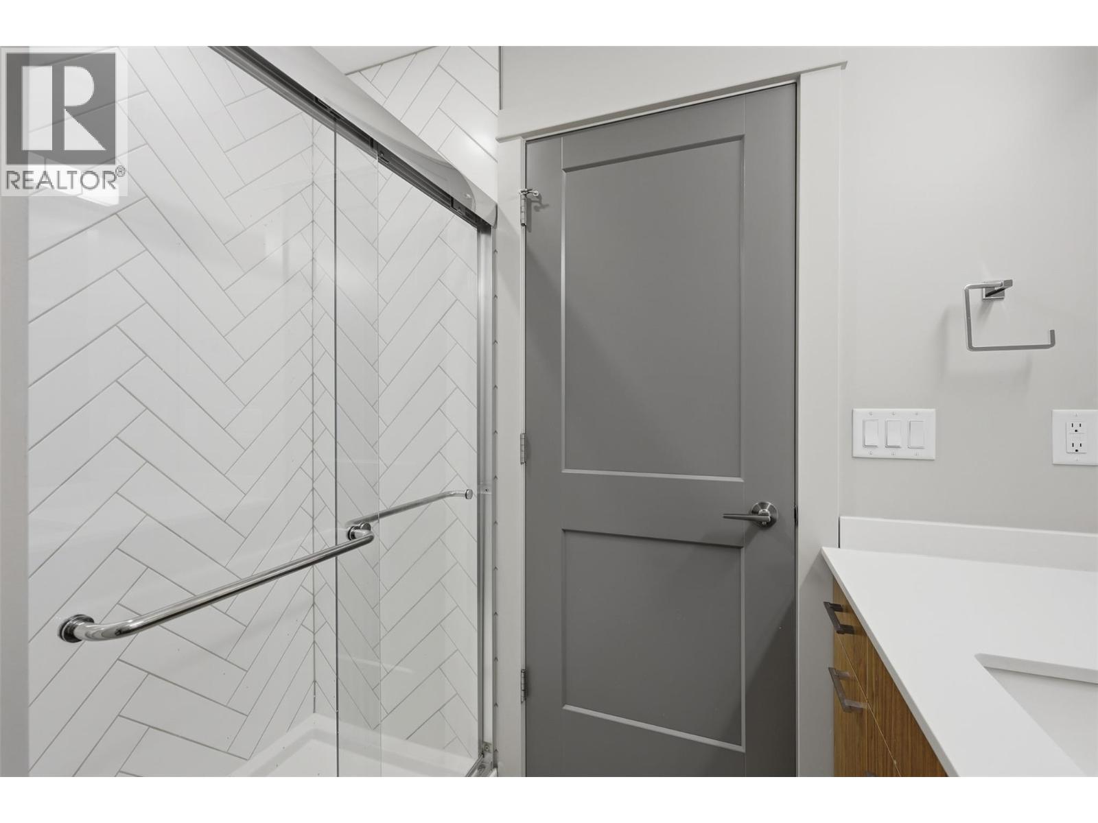 #118 1393 9TH Avenue - 21