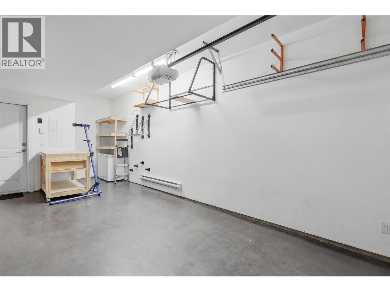 #118 1393 9TH Avenue - 29