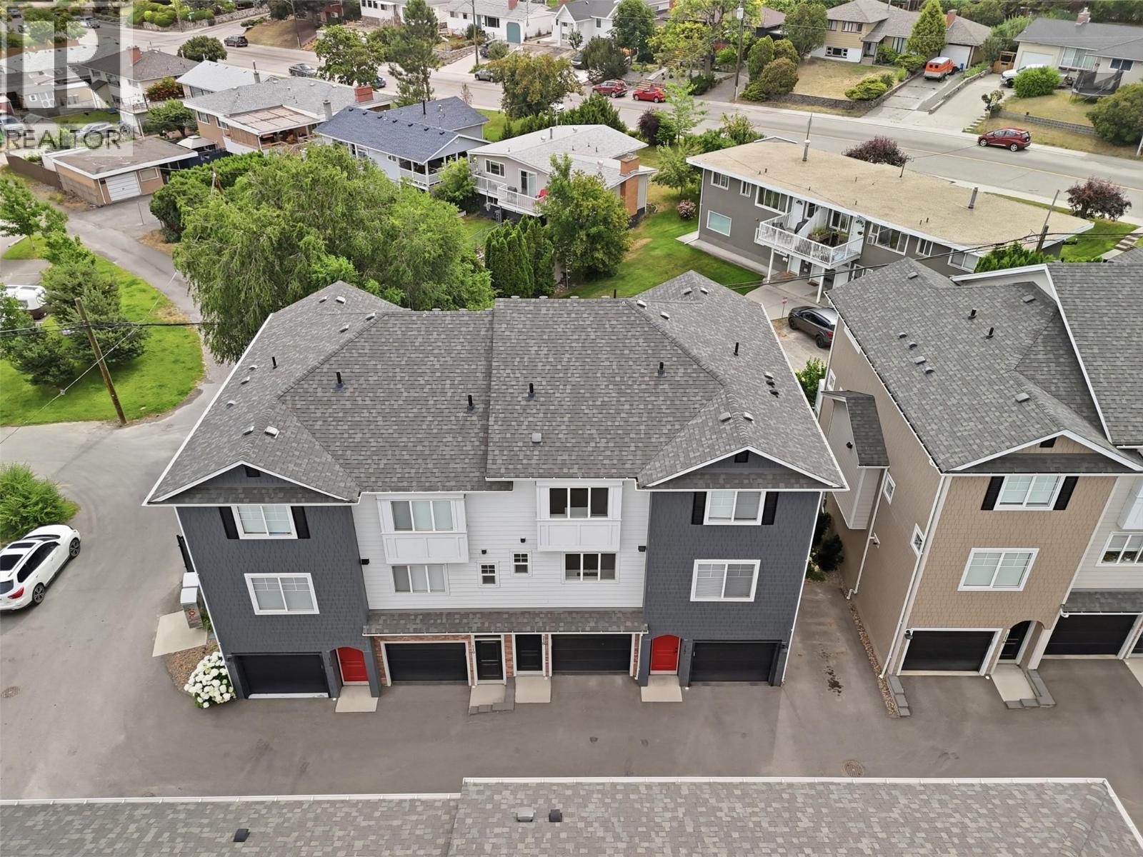 #118 1393 9TH Avenue - 33