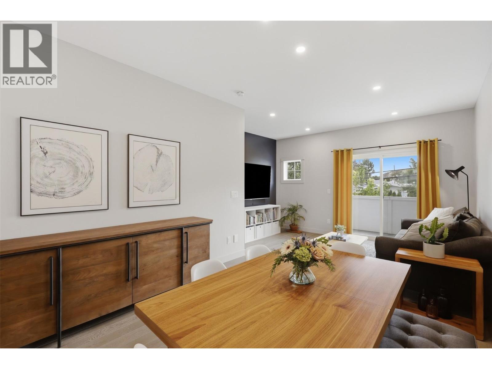 #118 1393 9TH Avenue - 10