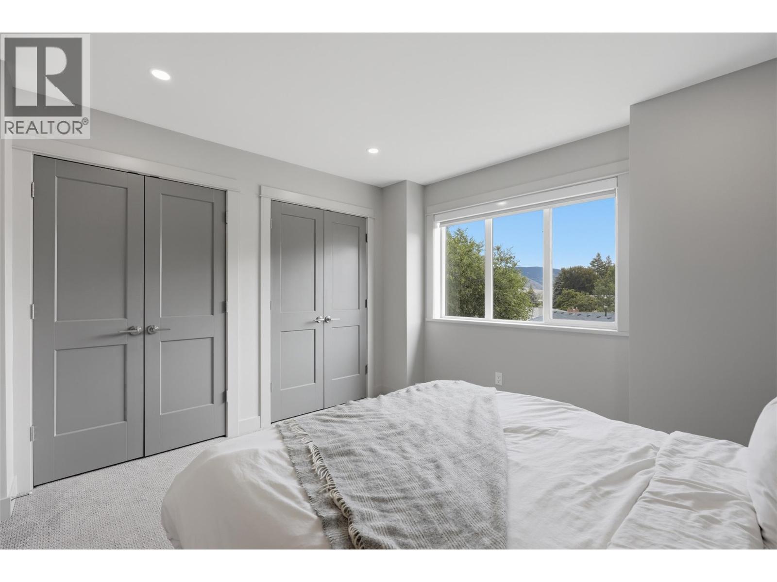 #118 1393 9TH Avenue - 18