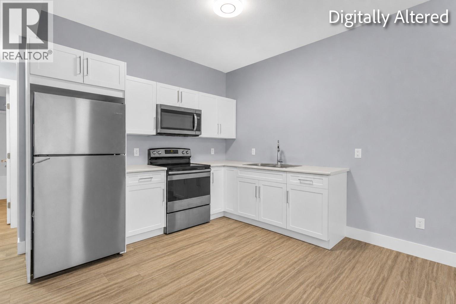  1955 Foxtail Terrace, Kelowna