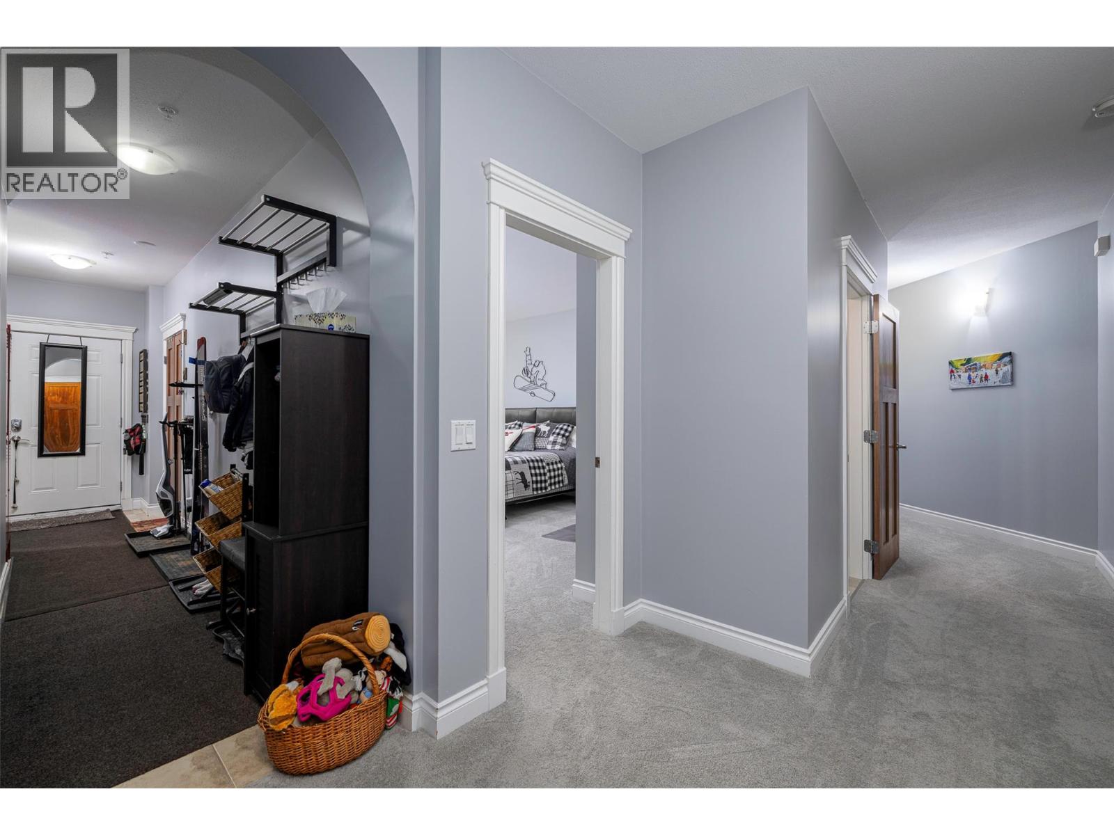 2 5045 Snowbird Way, Big White