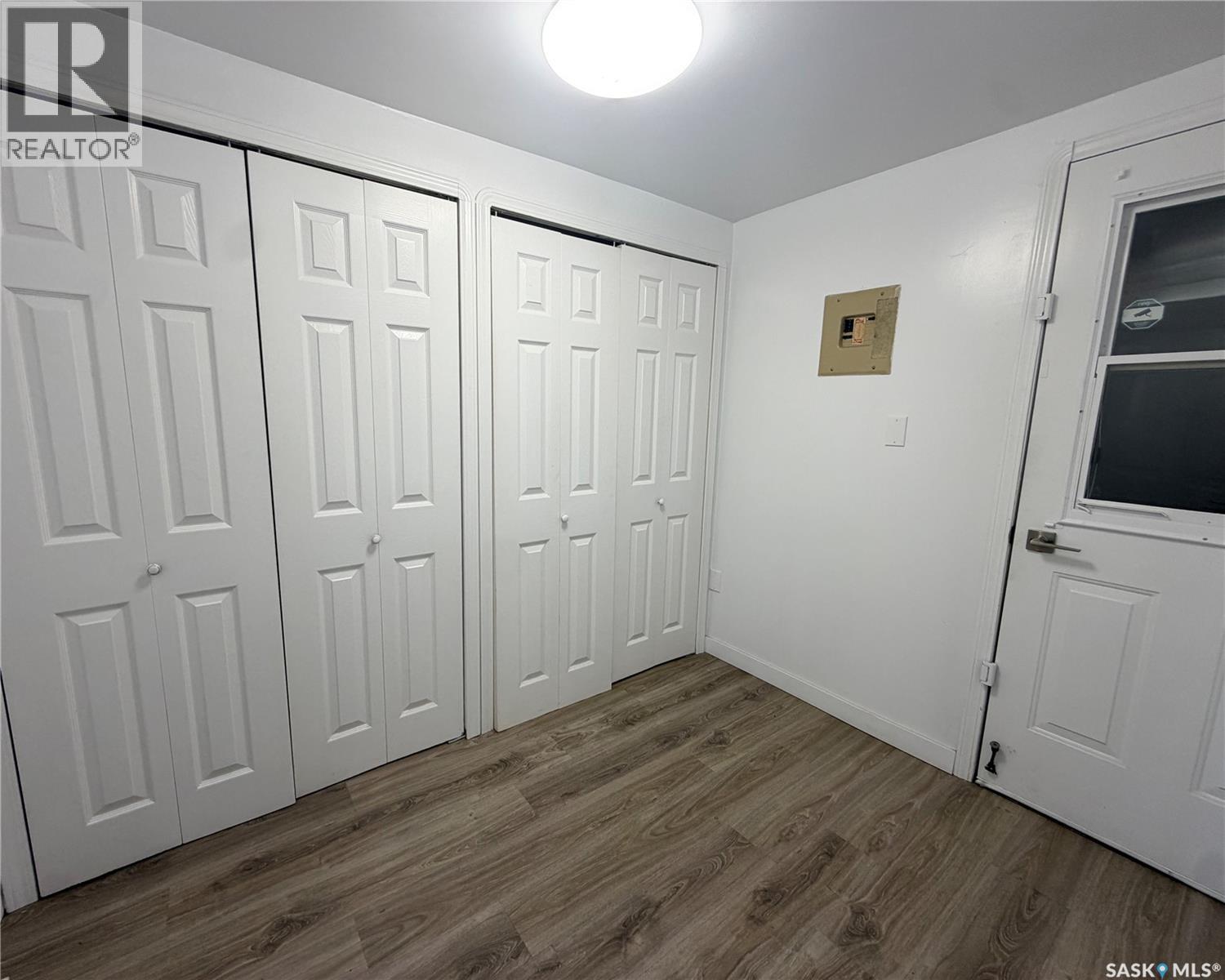60 1035 Boychuk DRIVE - 19
