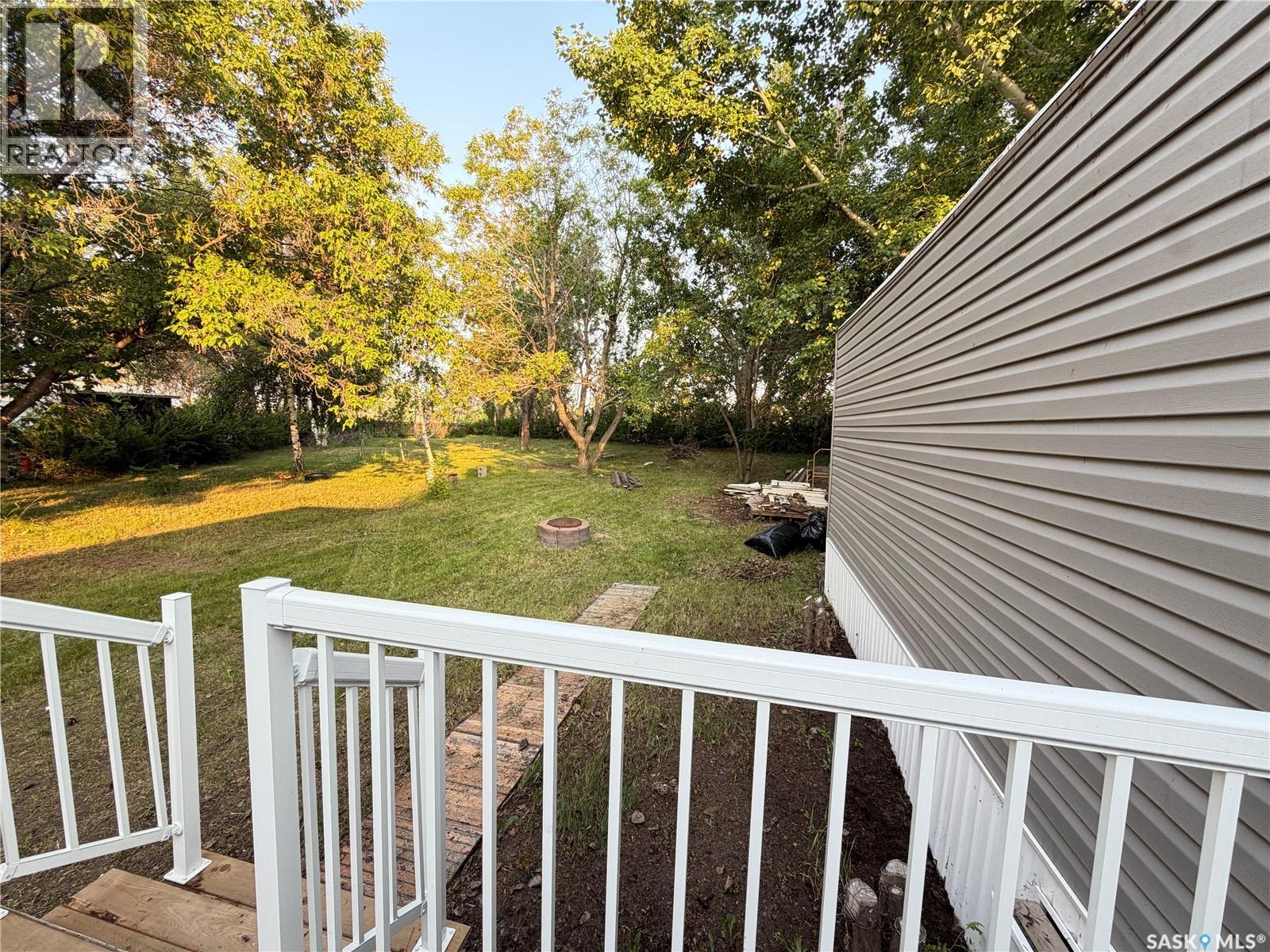 60 1035 Boychuk DRIVE - 21