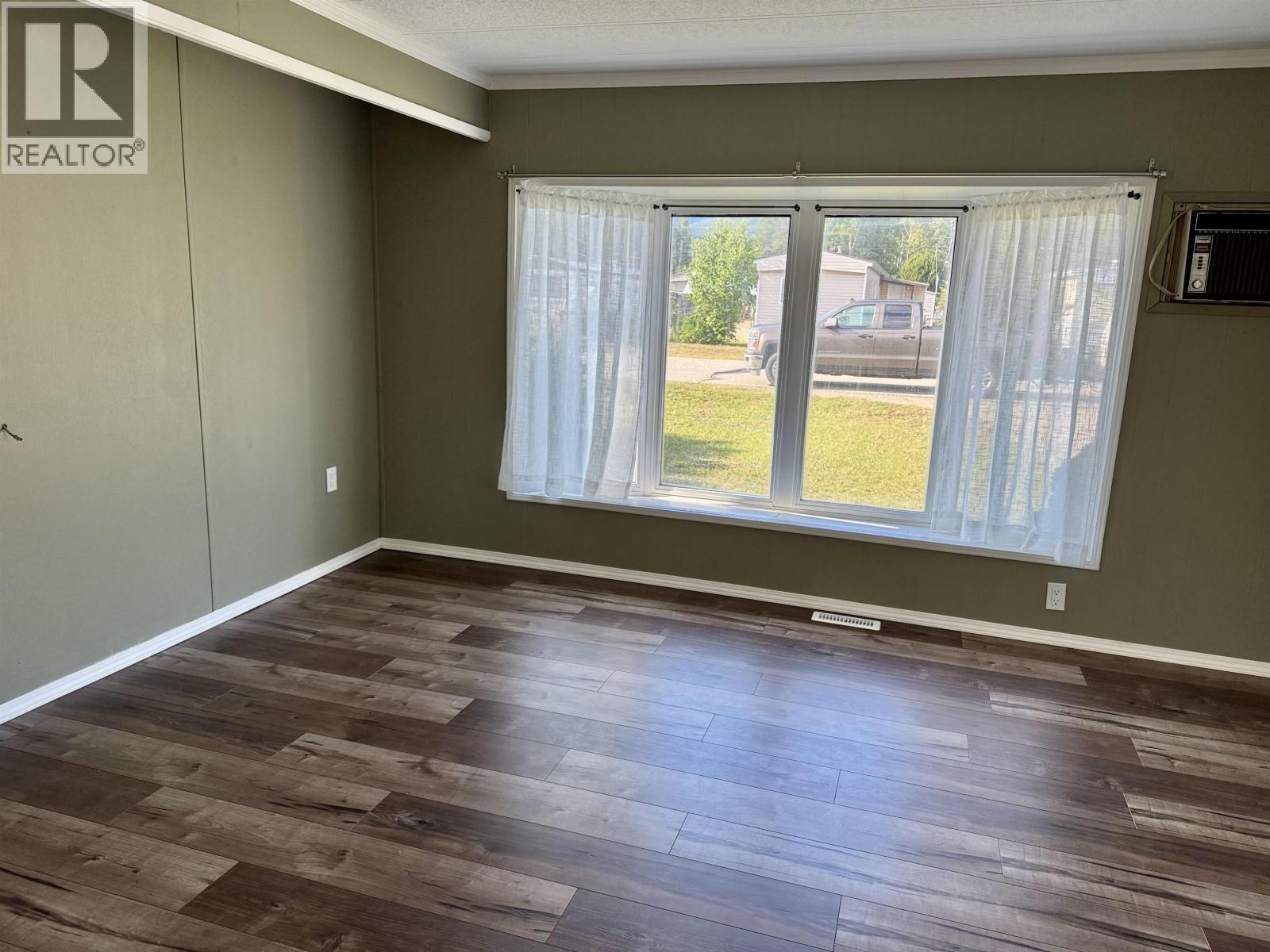 1155 4TH AVENUE - Image 10