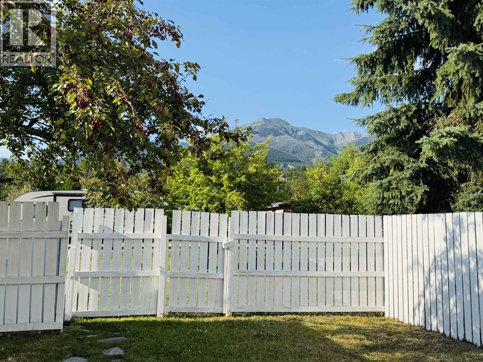 1155 4TH AVENUE - 34