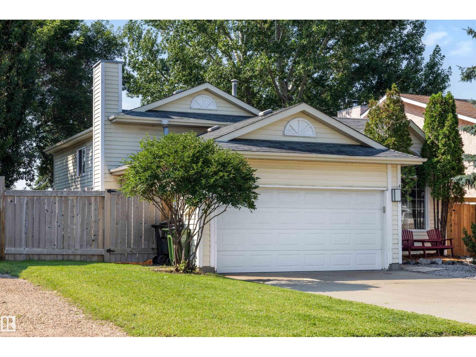 4639 10 AV NW - 35