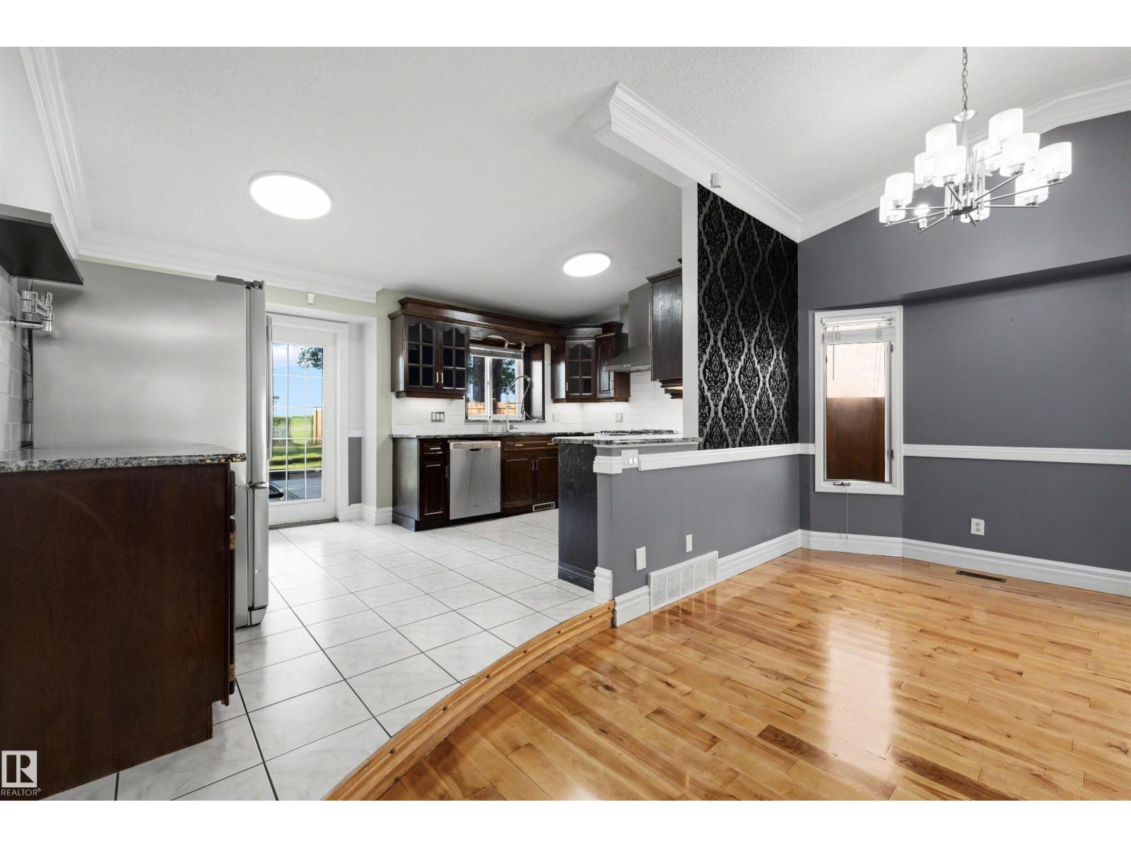 4639 10 AV NW - Image 6