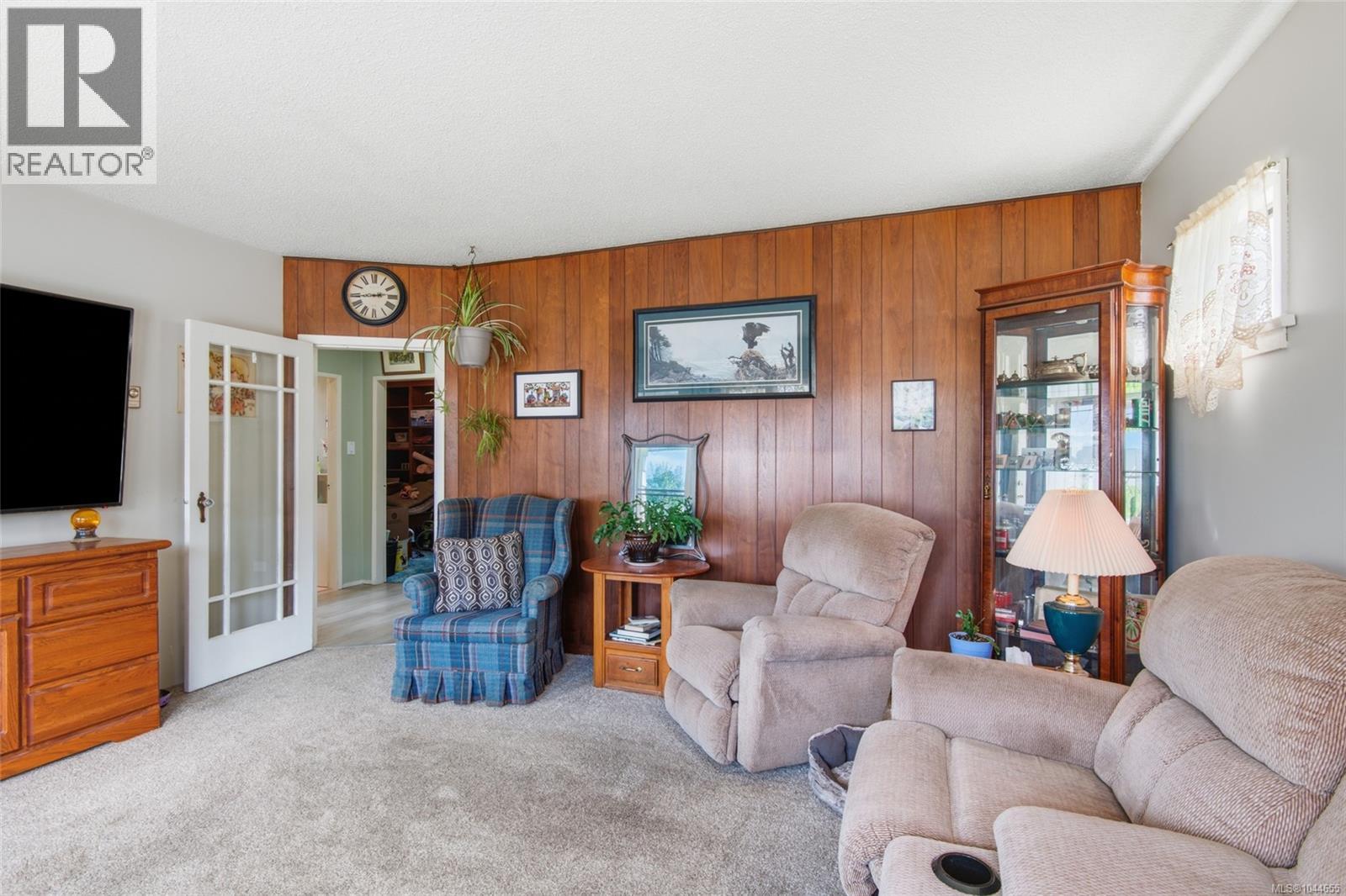 3529 9th Ave - 4