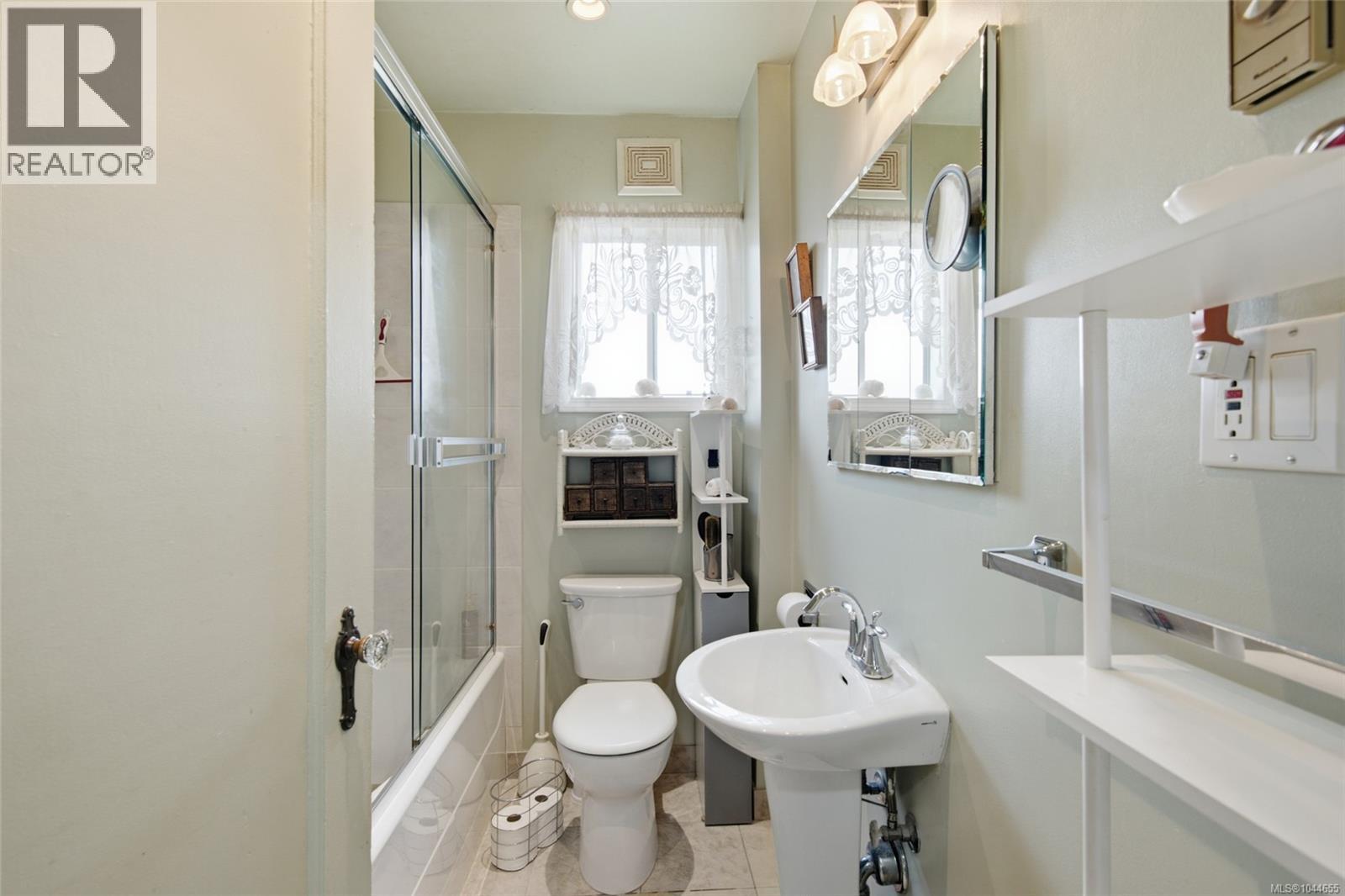 3529 9th Ave - Image 9