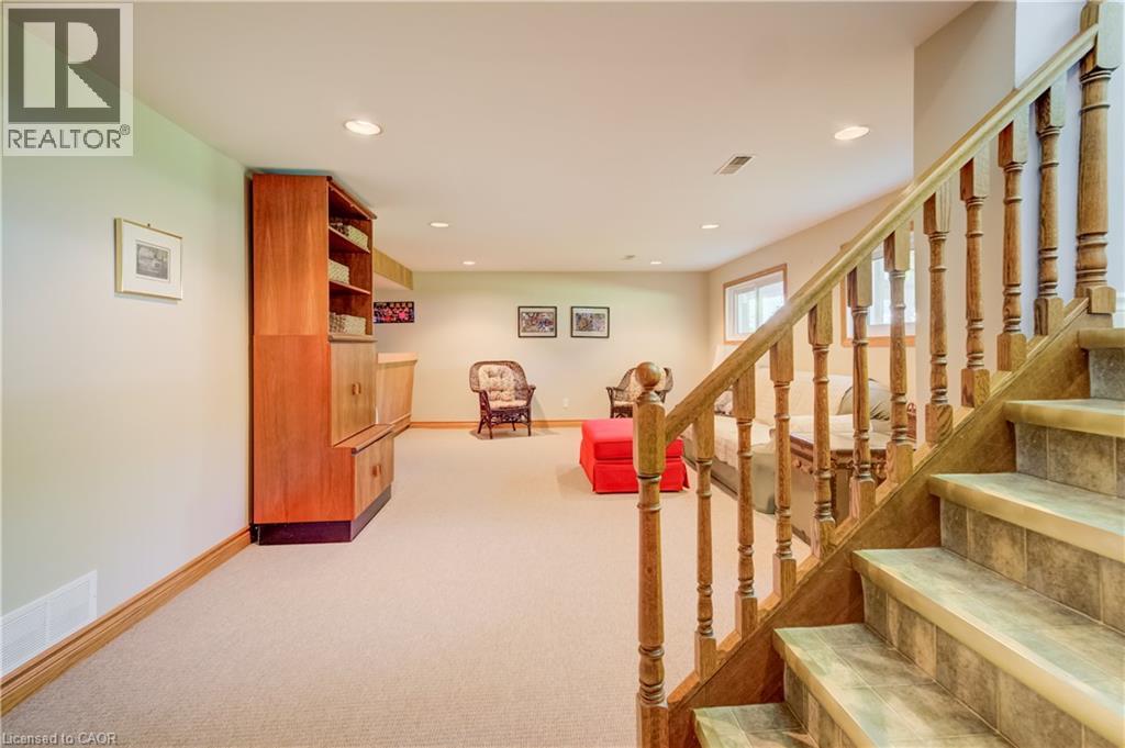 291 VILLA Place - Image 21