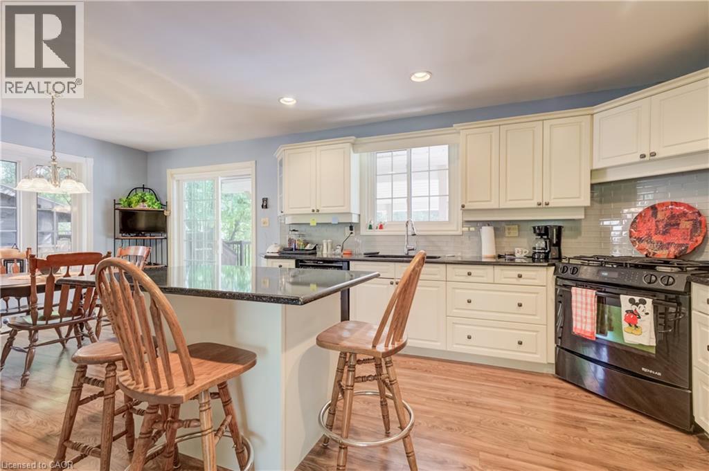 291 VILLA Place - Image 12