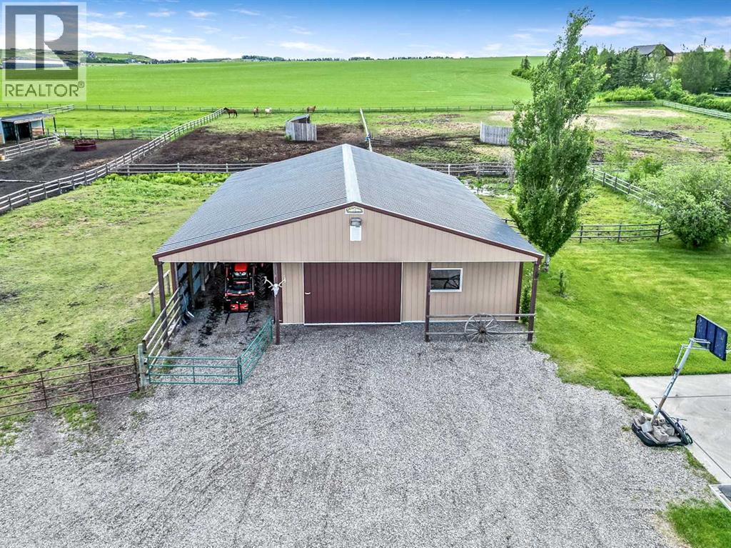 258104 48 Street W - Image 40