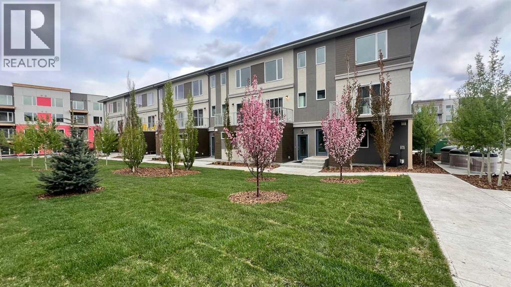 212 Shawnee Square SW, Shawnee Slopes, Calgary photo 2