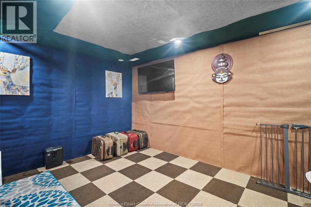 384 BOISMIER - 22