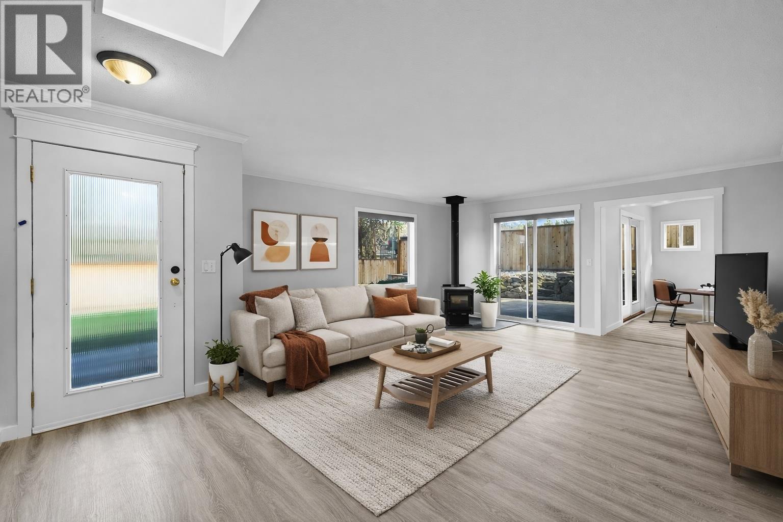 4700 Gordon Drive - 10