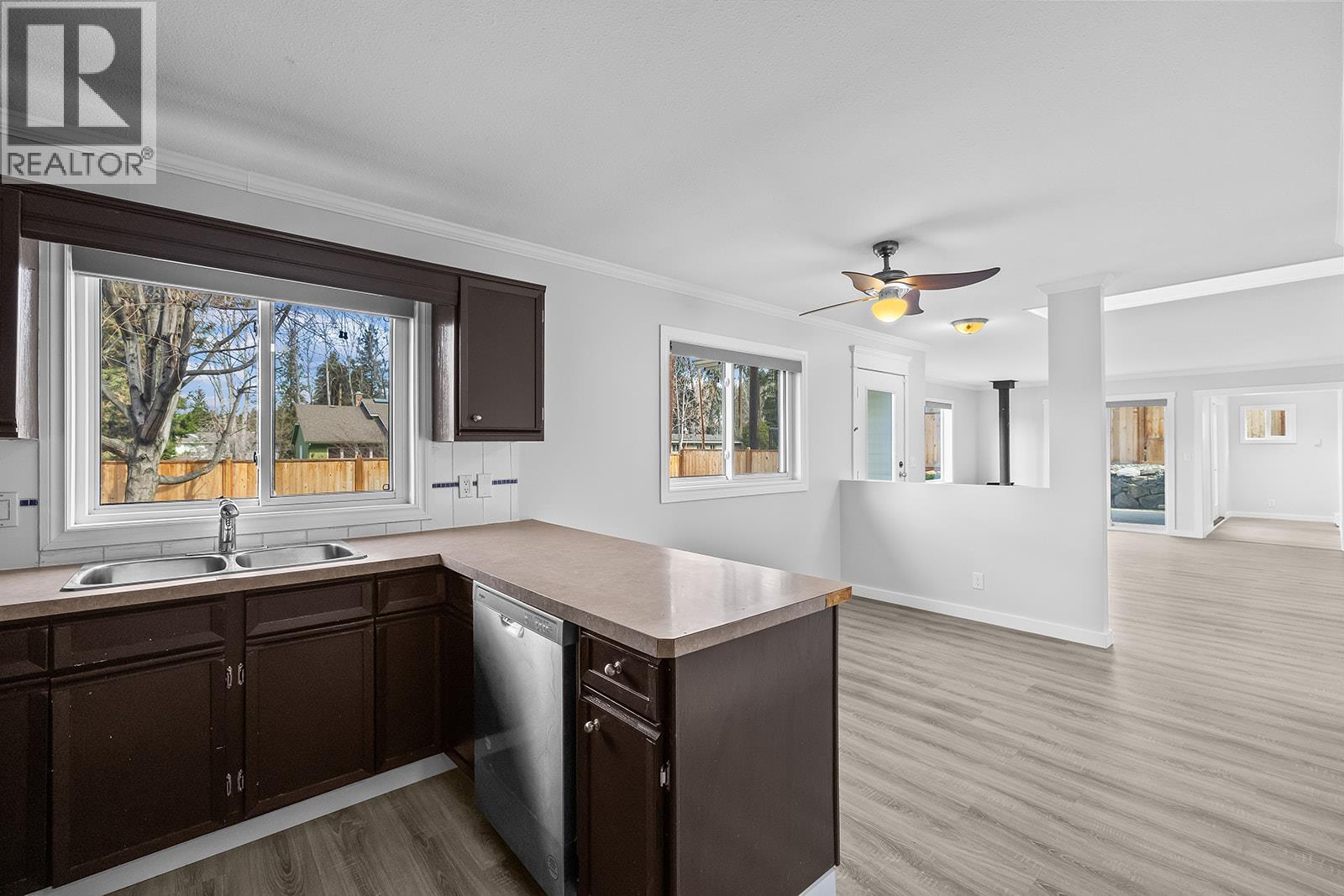 4700 Gordon Drive - 21