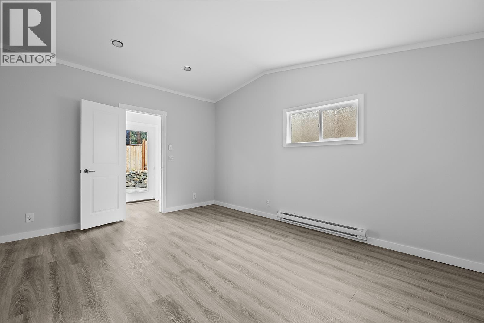 4700 Gordon Drive - 35