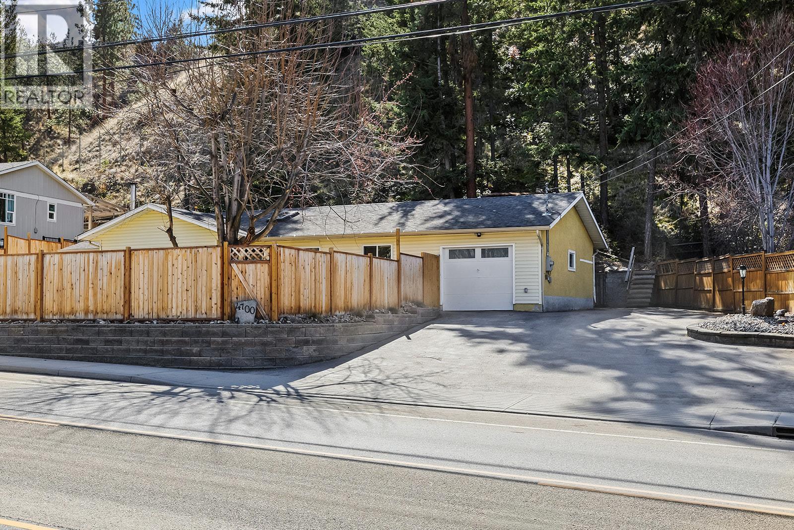 4700 Gordon Drive - 42