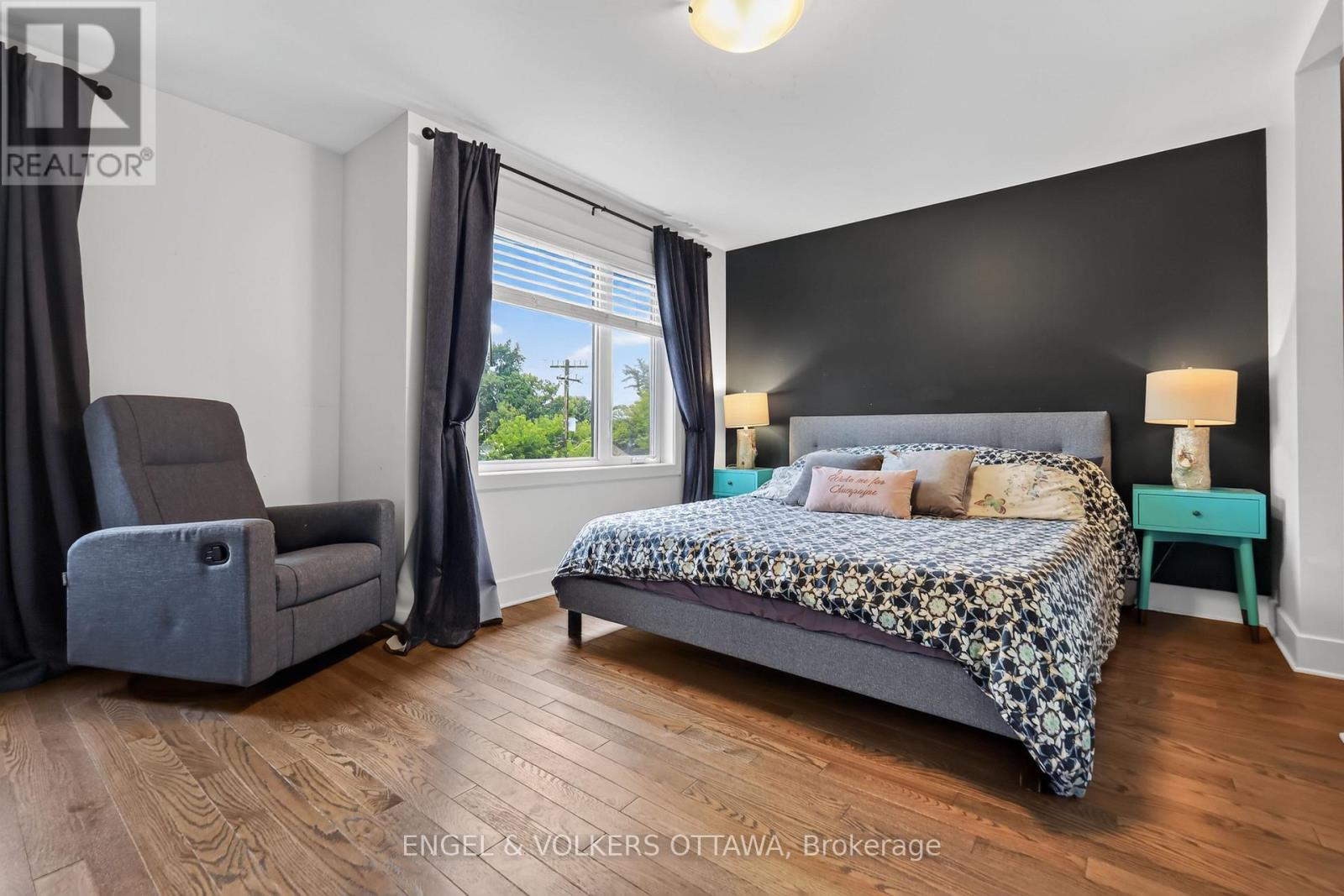304 RIVERDALE AVENUE - 25
