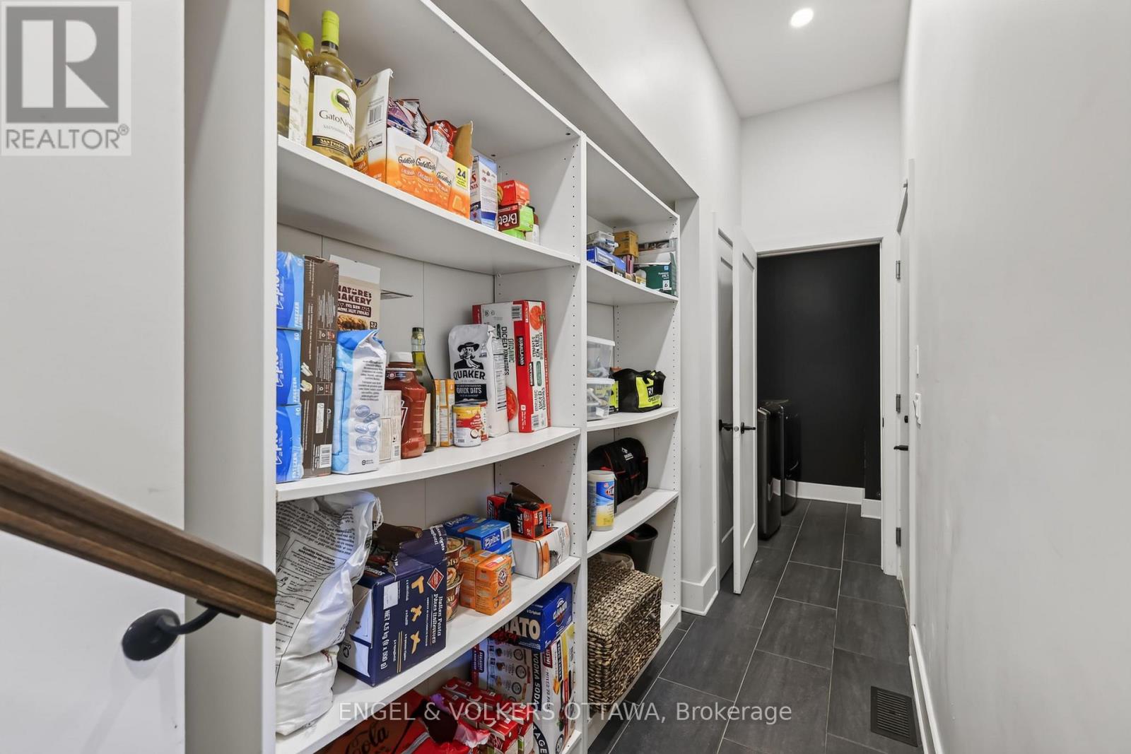 304 RIVERDALE AVENUE - Image 42