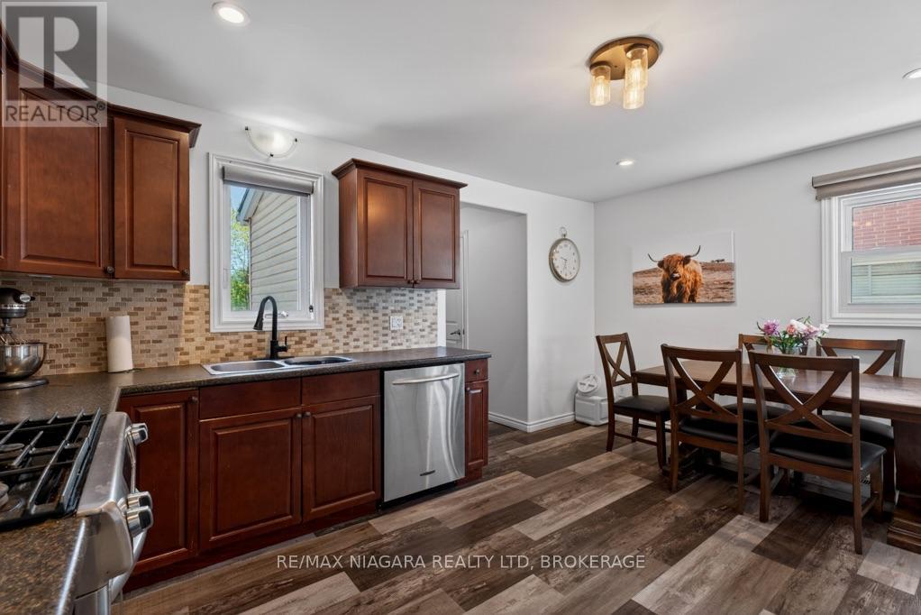 61 TORRANCE STREET - Image 12