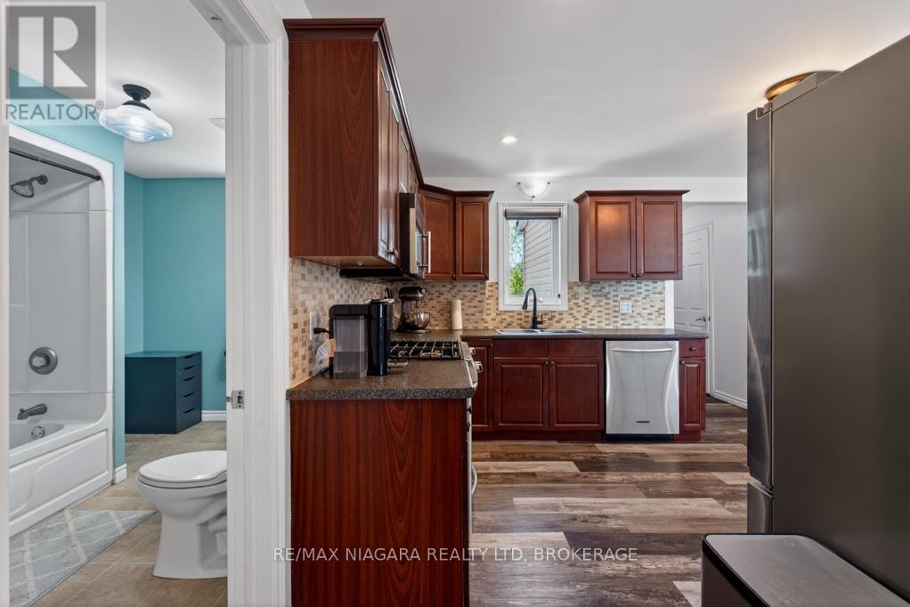 61 TORRANCE STREET - Image 18