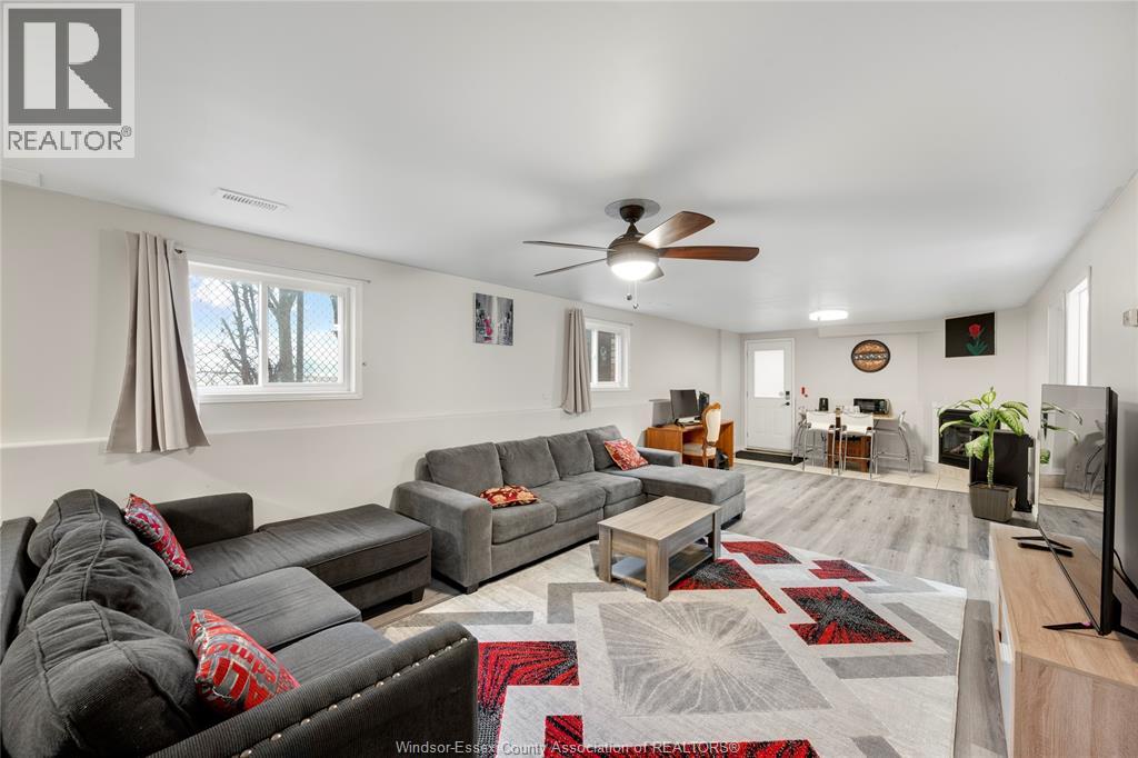 4574 TUMBLEWEED CRESCENT - 14