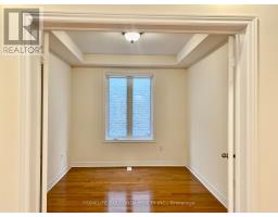 160 Chouinard Way, Aurora, ON L4G1B7 Photo 6
