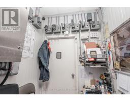 8 Six Point Road, Toronto, ON M8Z2W8 Photo 35