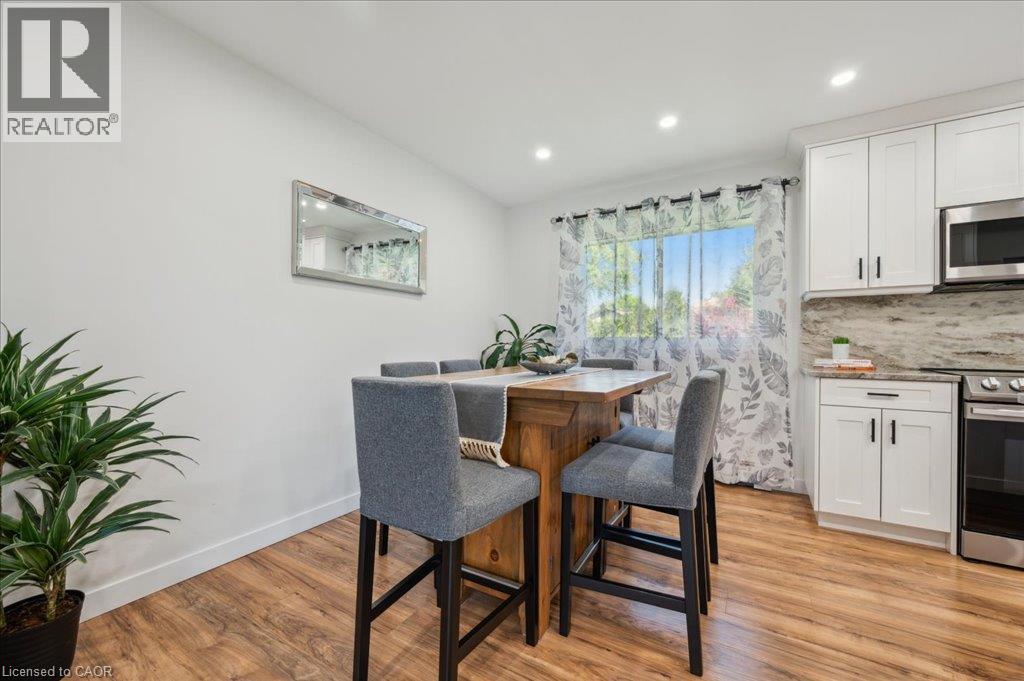 76 LOWER CANADA Crescent - Image 19