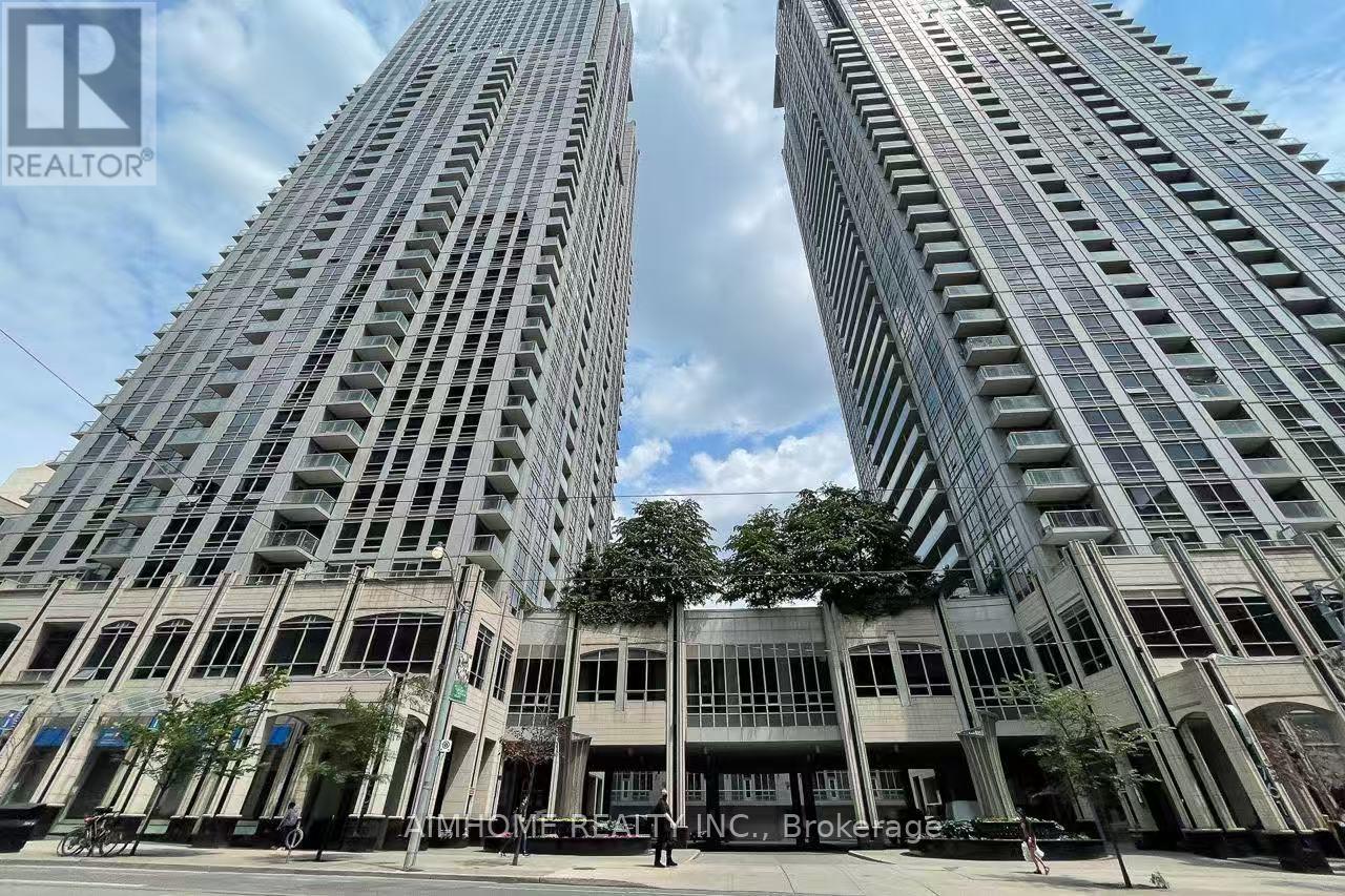 #2313 761 BAY STREET - 2