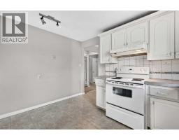 42 Huntford Close Ne, Calgary, AB T2K3Y6 Photo 14