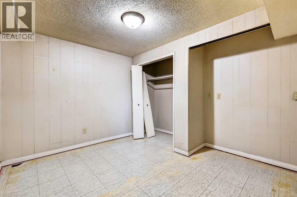 42 Huntford Close NE - 31