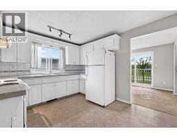 3pc Bathroom - 42 Huntford Close Ne, Calgary, AB T2K3Y6 Photo 12