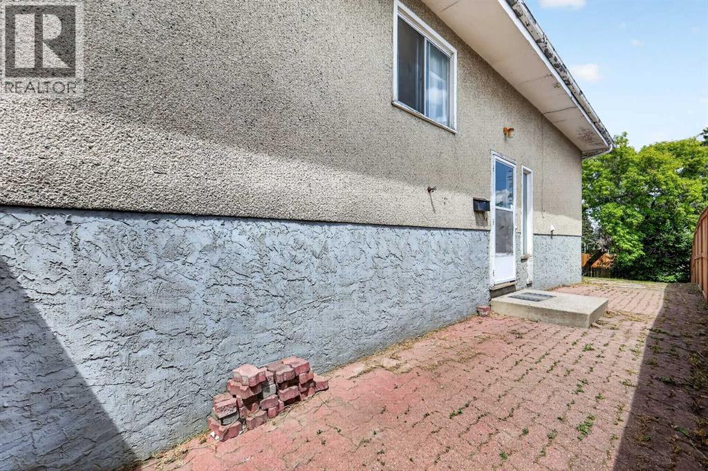 42 Huntford Close NE - 43