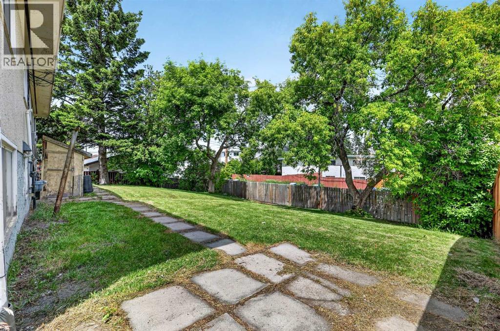 42 Huntford Close NE - 44