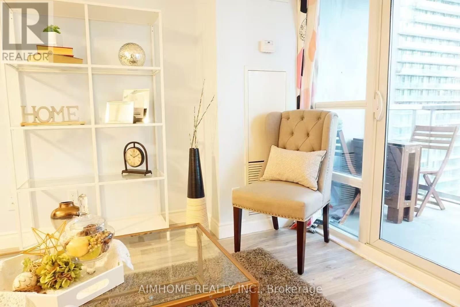 #2313 761 BAY STREET - Image 9
