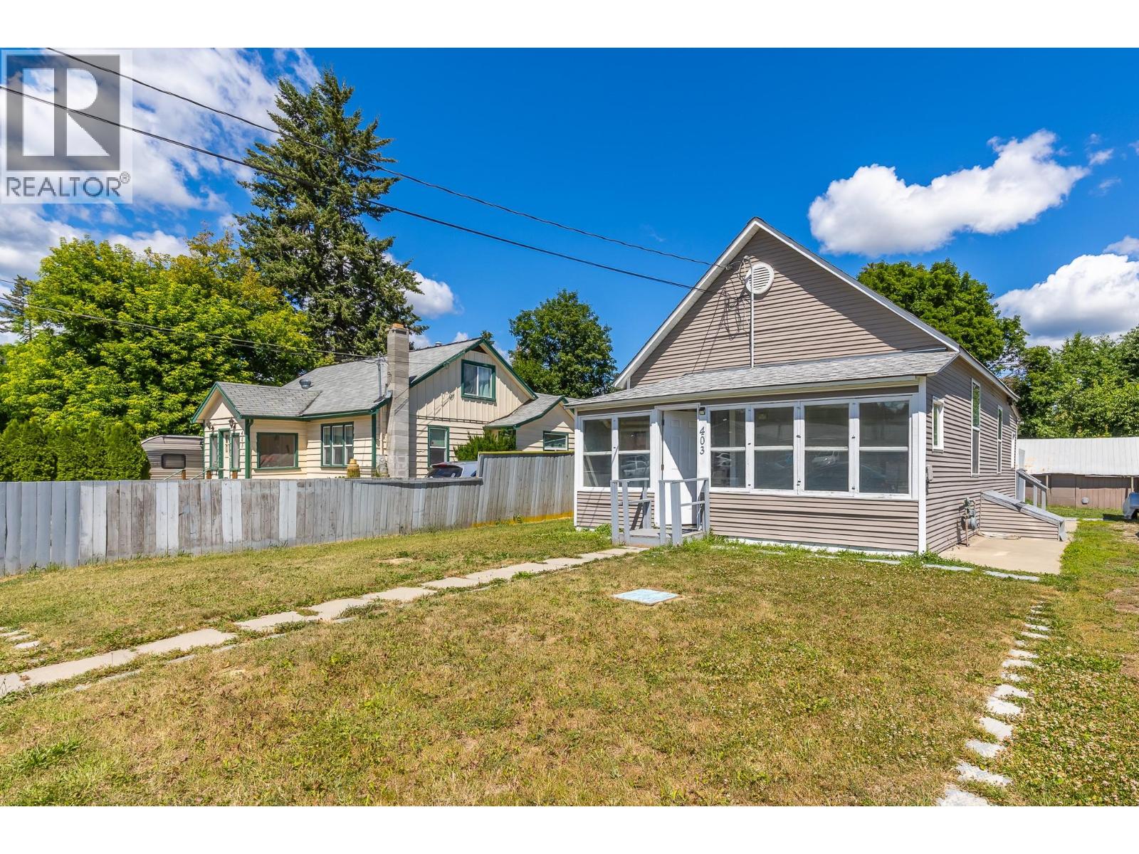 403 Howard Avenue - 4